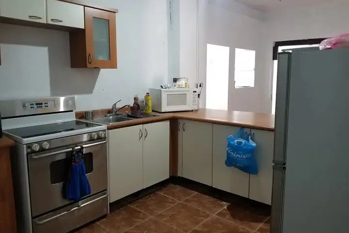 Dorm Room ( Per Night ) - Image 9